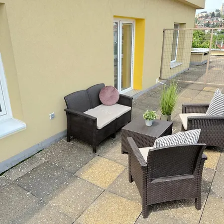 Krasny - Pri Hlavnej Stanici Apartment