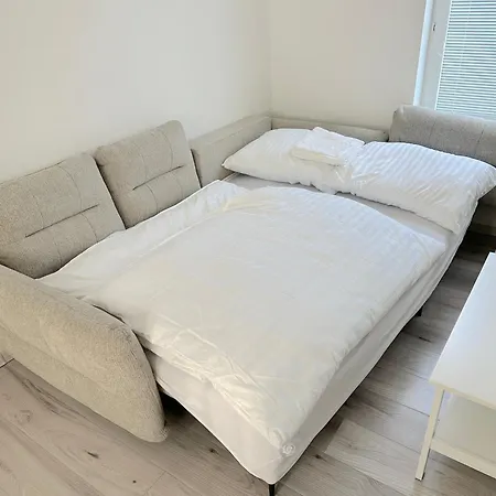 Krasny - Pri Hlavnej Stanici Apartment *